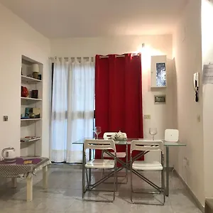  Апартаменты A Due Passi Dal Duomo